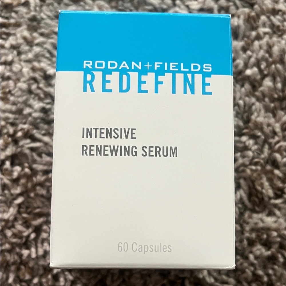 Rodan + Fields Intensive Renewing Serum - Blue and White